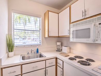 Naples Home 933716