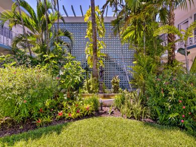 Naples Home 933716