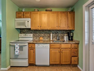 Daytona Beach Home 933723