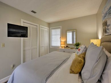 St. Augustine Home 933725