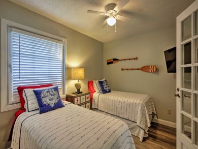 St. Augustine Home 933725