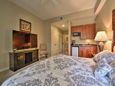 St. Augustine Home 933726