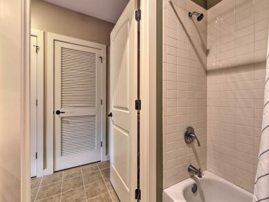 St. Augustine Home 933726