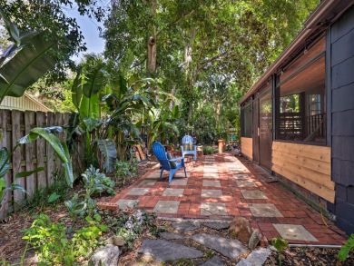 St. Augustine Home 933731