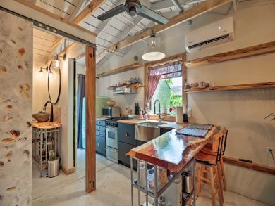 St. Augustine Home 933731