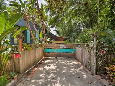 St. Augustine Home 933731