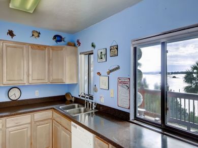 Clearwater Home 933732