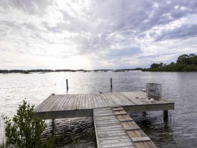 Clearwater Home 933732