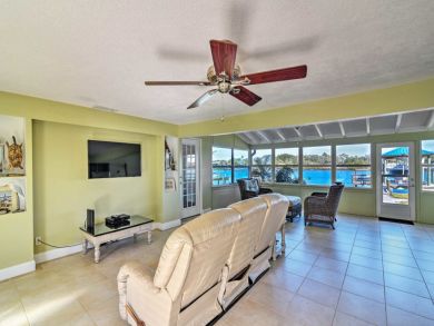 Tampa Home 933740