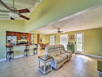Tampa Home 933740