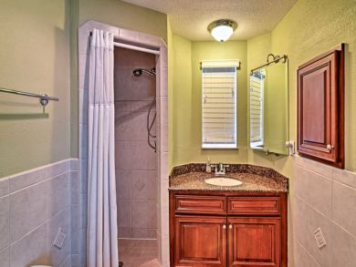 Tampa Home 933740