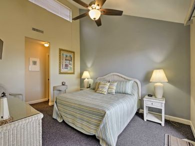 St. Augustine Home 933744