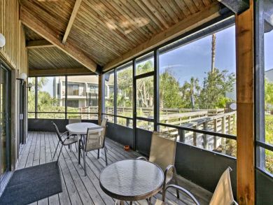 St. Augustine Home 933744