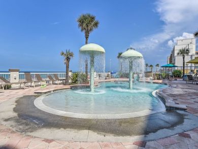 Daytona Beach Home 933746