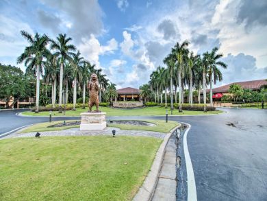 Palm Beach Home 933759