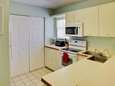 New Smyrna Beach Home 933768