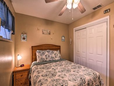 Cocoa Beach Home 933770