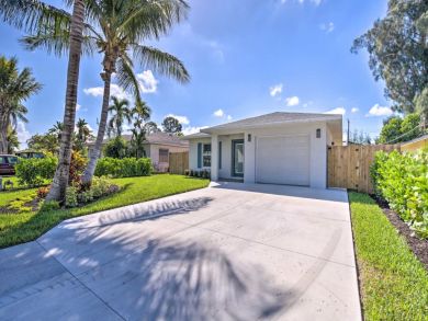Naples Home 933779 Naples Home 933779