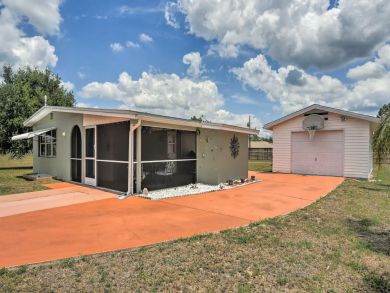 Fort Myers Home 933782