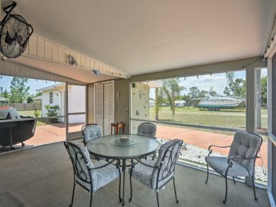 Fort Myers Home 933782