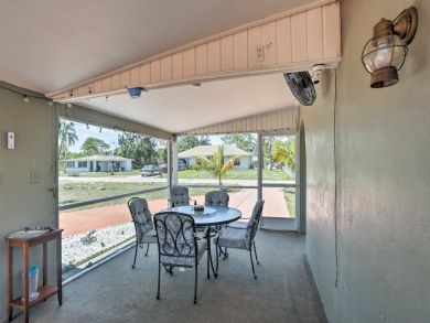 Fort Myers Home 933782