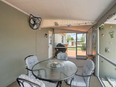 Fort Myers Home 933782
