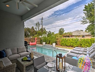Naples Home 933785