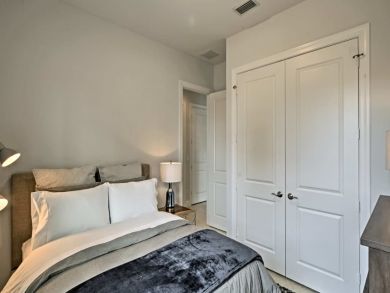 Naples Home 933785