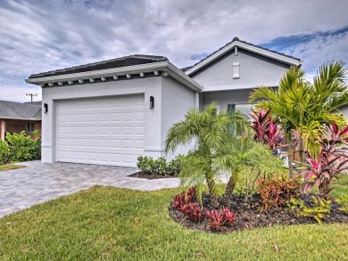 Naples Home 933785
