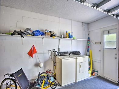 New Smyrna Beach Home 933789