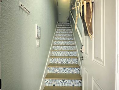 St. Augustine Home 933791
