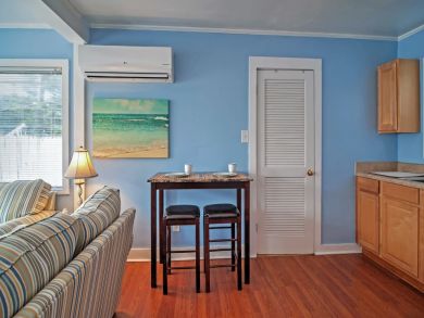 Treasure Island Home 933797