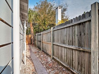 Treasure Island Home 933797