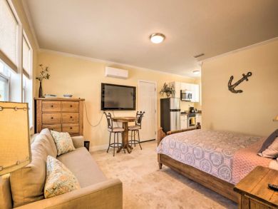 St. Augustine Home 933811