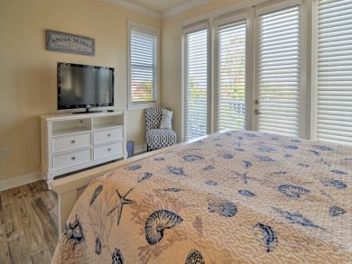 Anna Maria Island Holmes Beach Home 933815