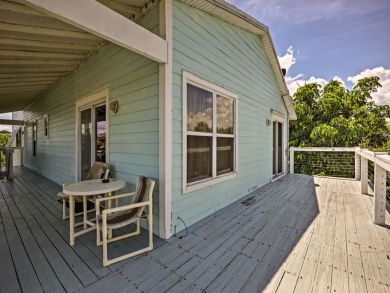 New Smyrna Beach Home 933817