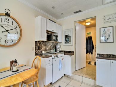 Anna Maria Island Holmes Beach Home 933821