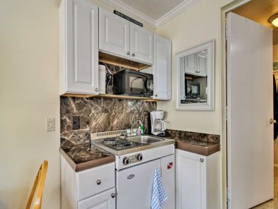 Anna Maria Island Holmes Beach Home 933821