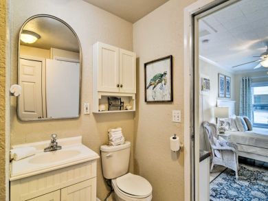 Anna Maria Island Holmes Beach Home 933821