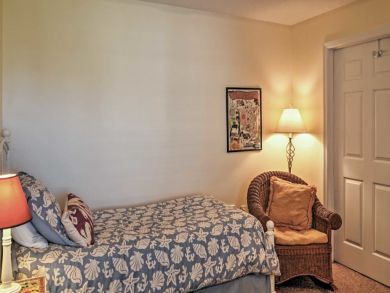 New Smyrna Beach Home 933827