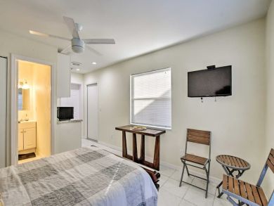Naples Home 933831