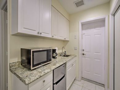 Naples Home 933831