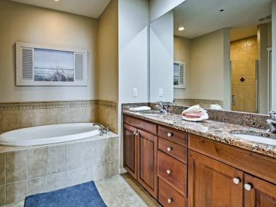 Clearwater Home 933834