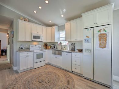 Daytona Beach Home 933844