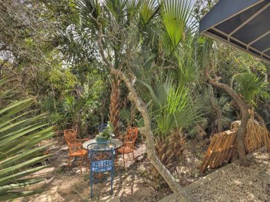 Daytona Beach Home 933844