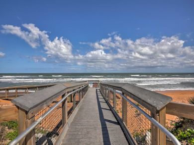 Daytona Beach Home 933844