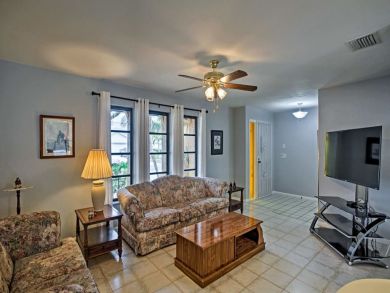 Cape Coral Home 933845 Cape Coral Home 933845