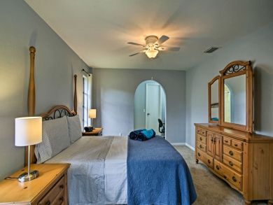 Cape Coral Home 933845 Cape Coral Home 933845
