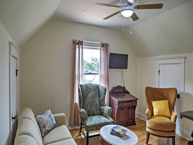 St. Augustine Home 933847