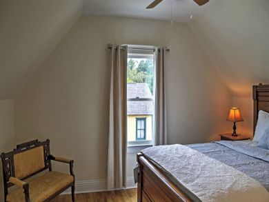 St. Augustine Home 933847